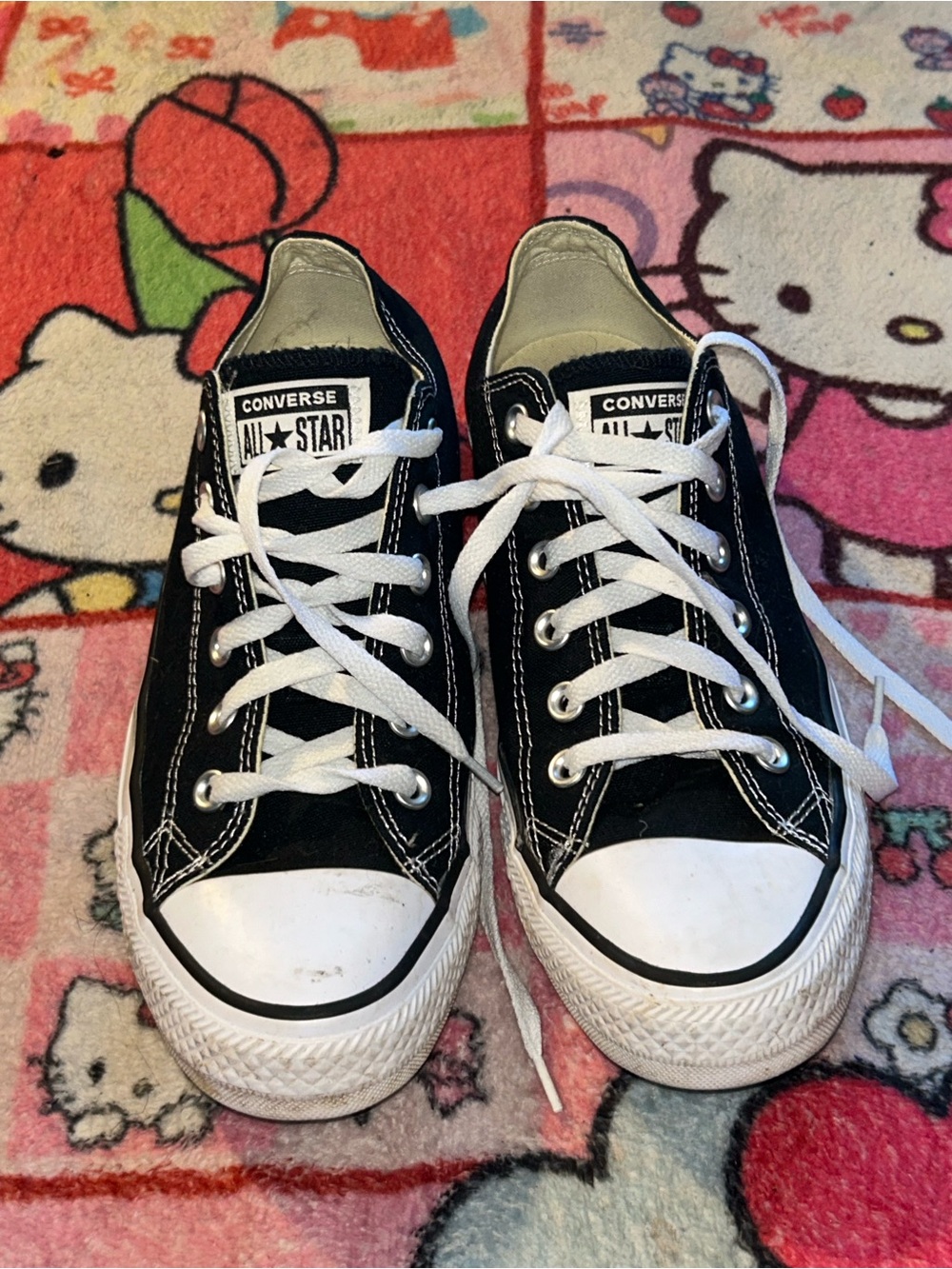 Converse Classic Low Top Sneakers in Black